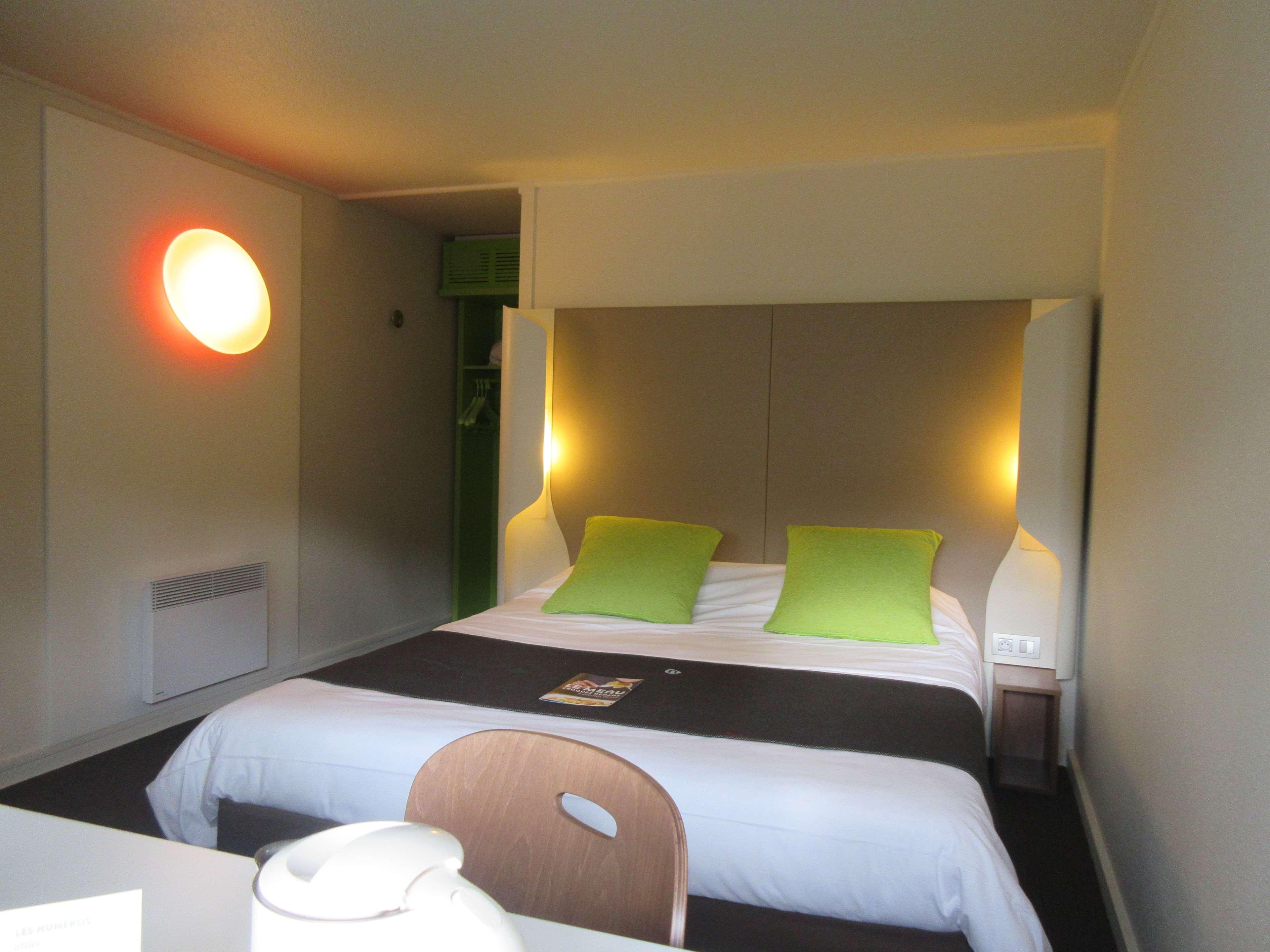 Campanile Bayeux Hotell Eksteriør bilde