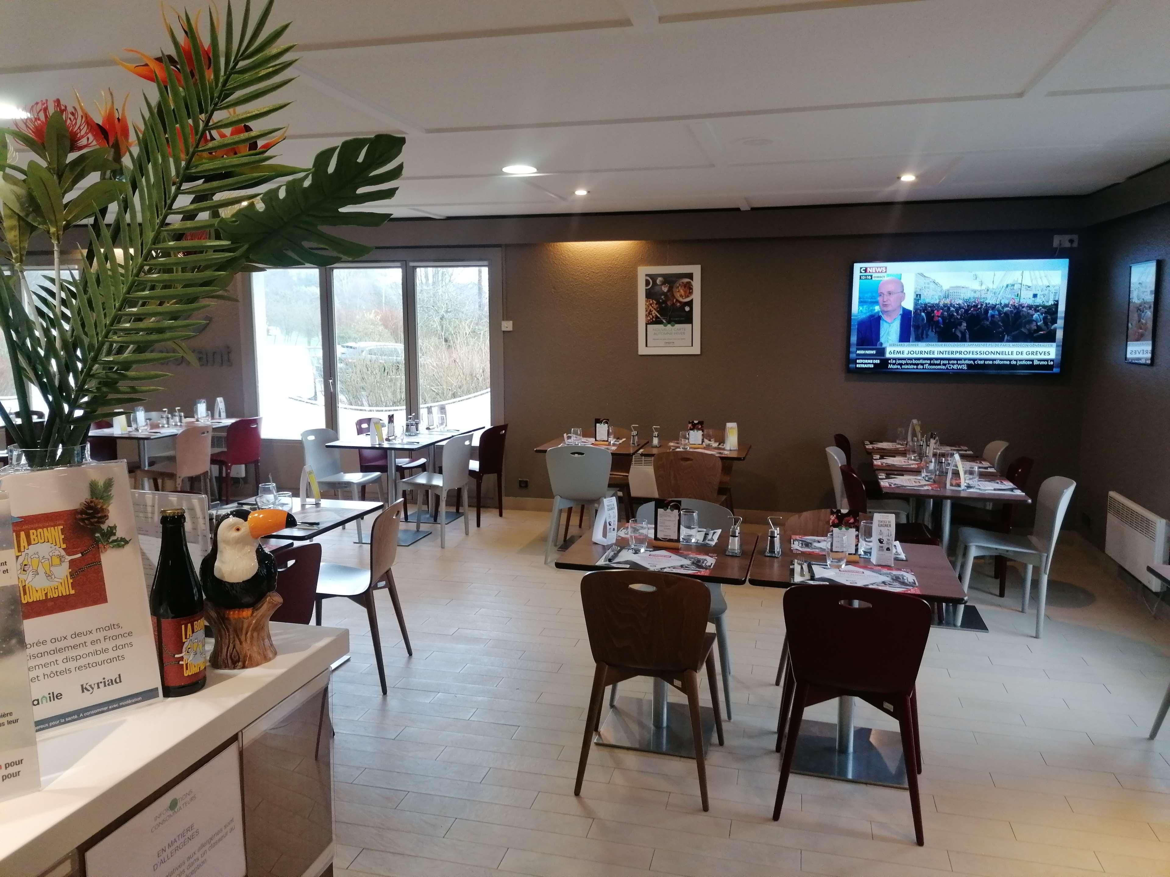Campanile Bayeux Hotell Eksteriør bilde